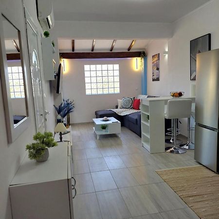 Thanos Guesthouse Corfu Agioi Deka  Exterior photo
